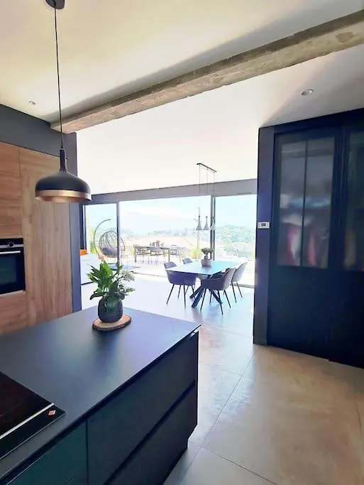 ואלאוריס Villa Californienne Vue Mer 0*,  צרפת